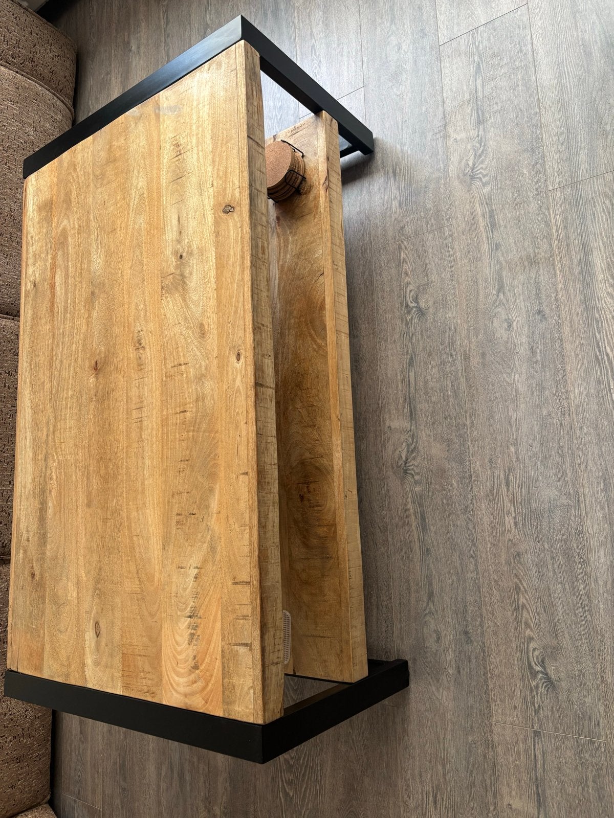 Houten tafel met stalen poten - Zo goed als nieuw, Ophalen, Zo goed als nieuw, Overige houtsoorten