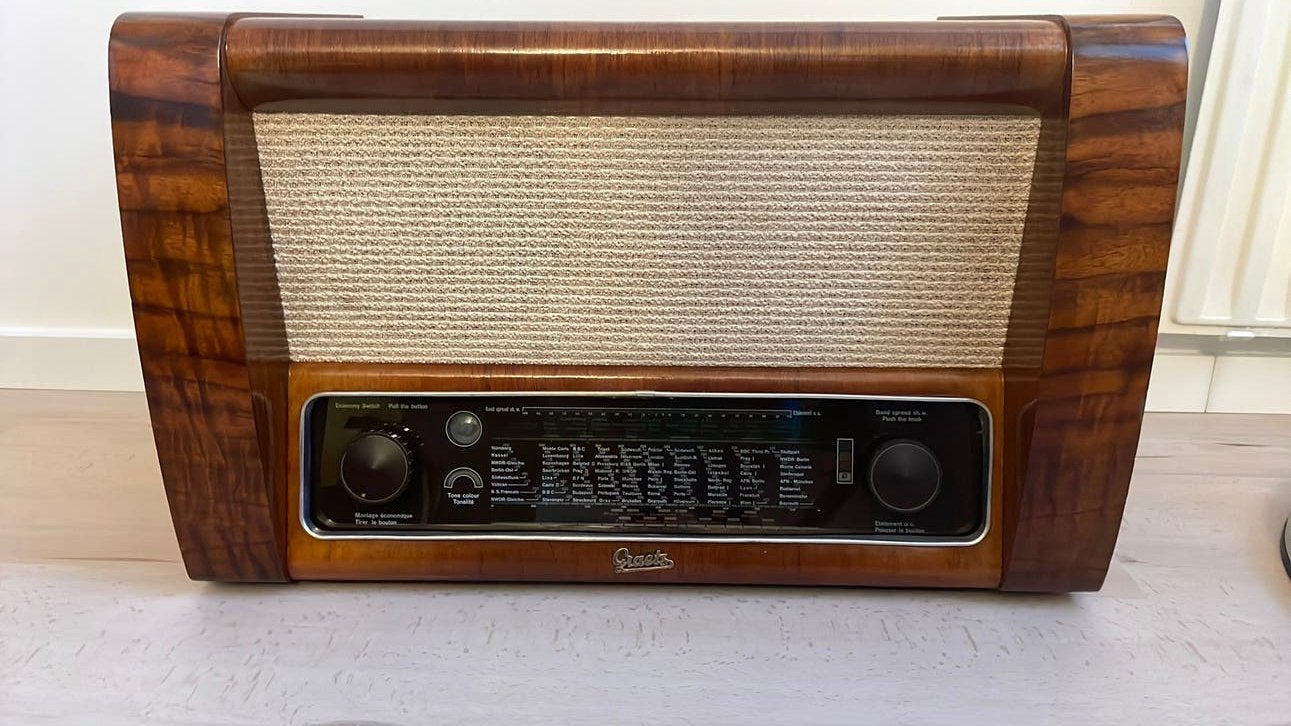 GRAETZ Super 155WE met bluetooth, Ophalen