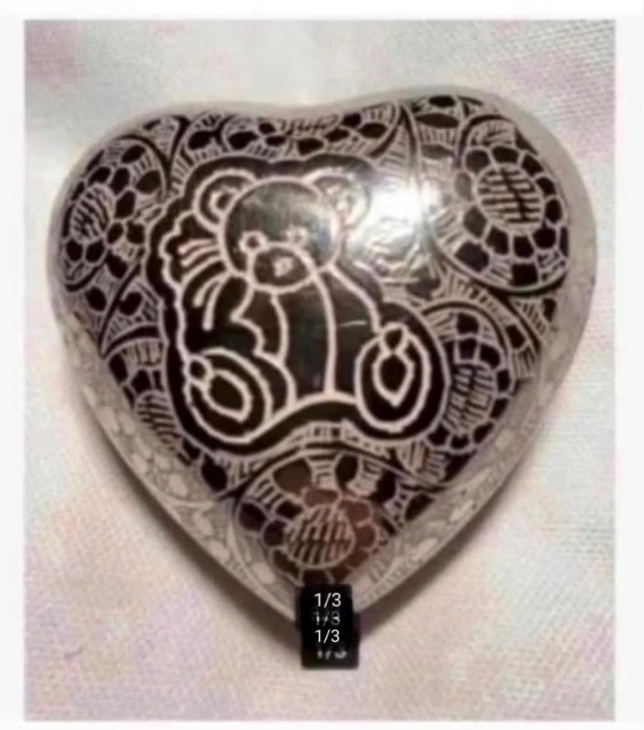As Urn in hart-vorm, Beer, maat hart 7 x 7 x 4 cm, zwaar, Ophalen of Verzenden