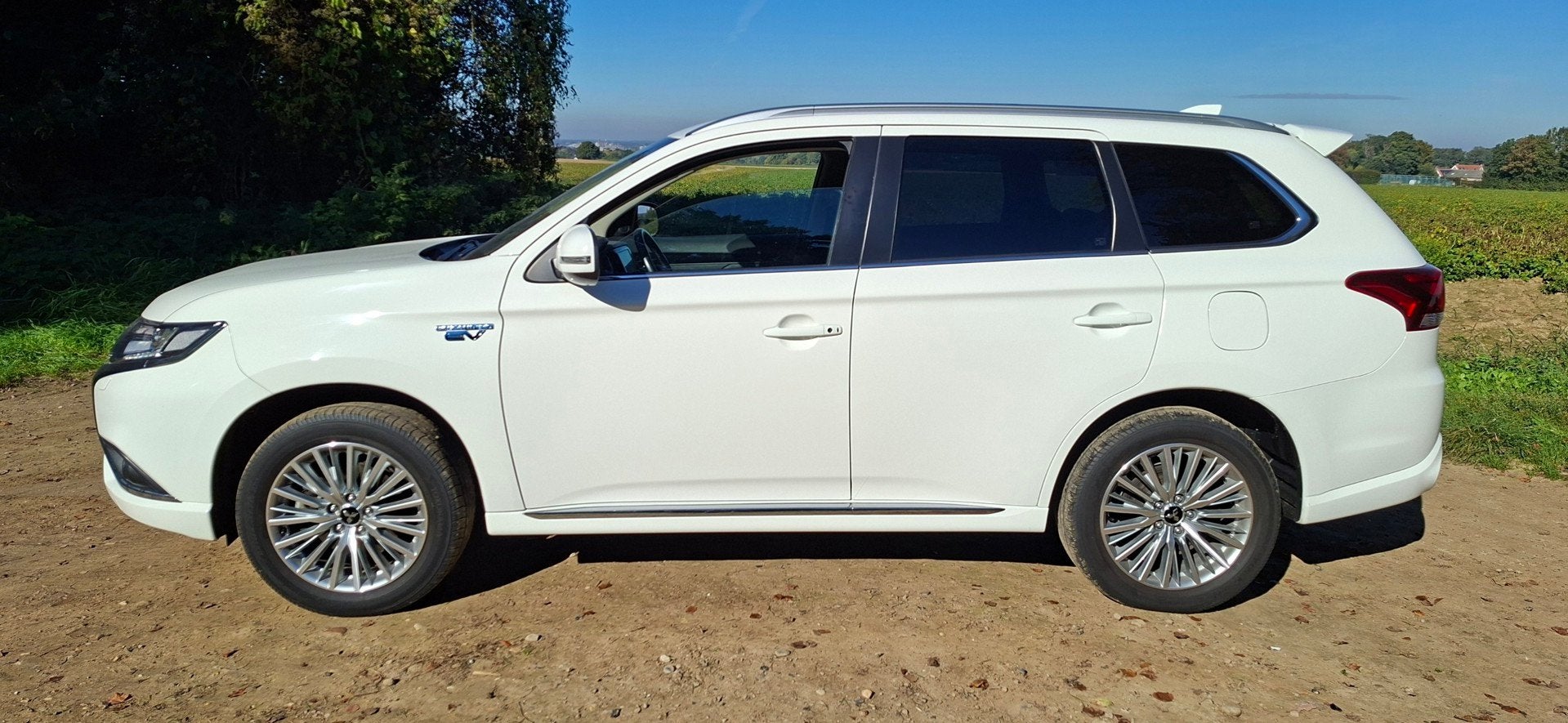Mitsubishi Outlander 2.4 PHEV S-Edition BOVAG - Apple Carpla, Auto's, Dealer onderhouden, 135 pk, 4 cilinders, Alcantara