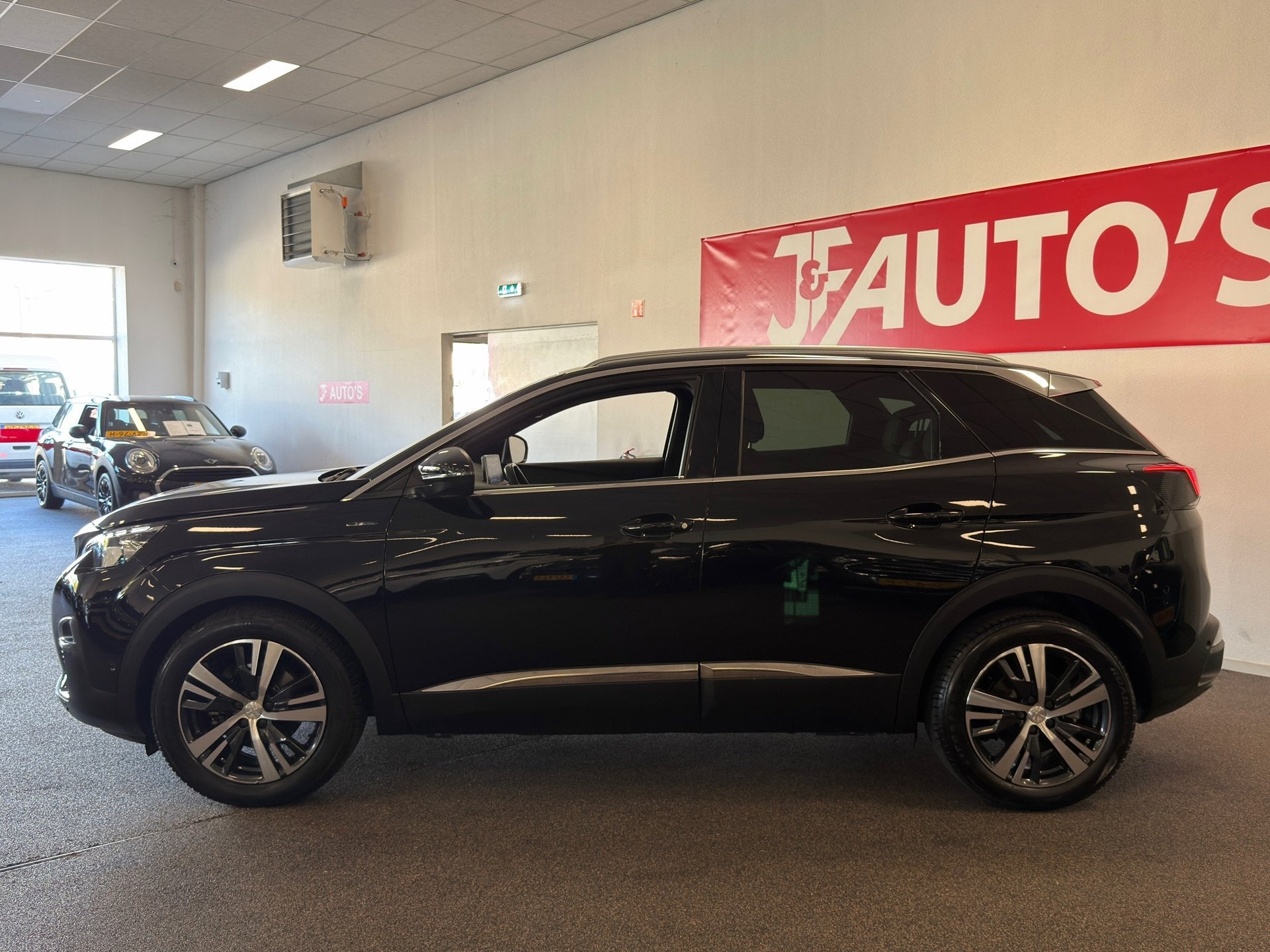 Peugeot 3008 1.6 GT Line| NAVI/CAMERA, PANORAMA, CRUISE, ECC, Auto's, Euro 6, 4 cilinders, Met garantie (alle), Leder en Stof