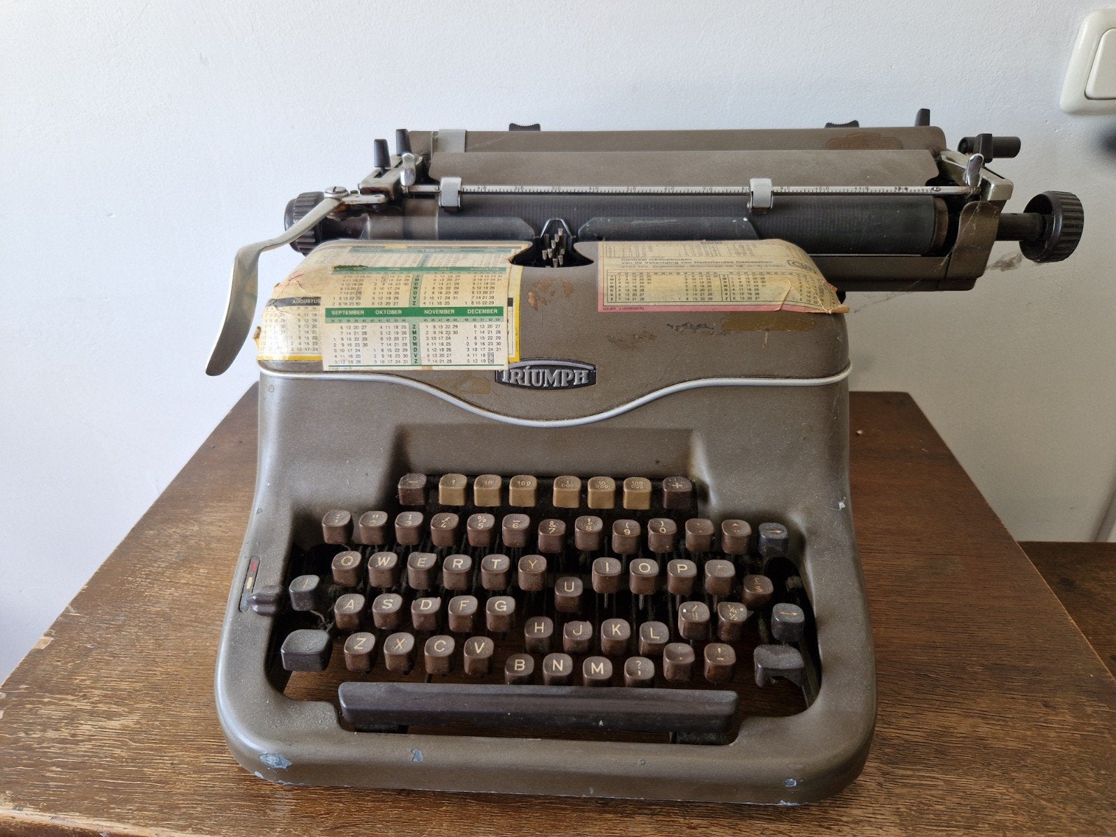 Antiek Triumph typemachine, Ophalen, Gebruikt