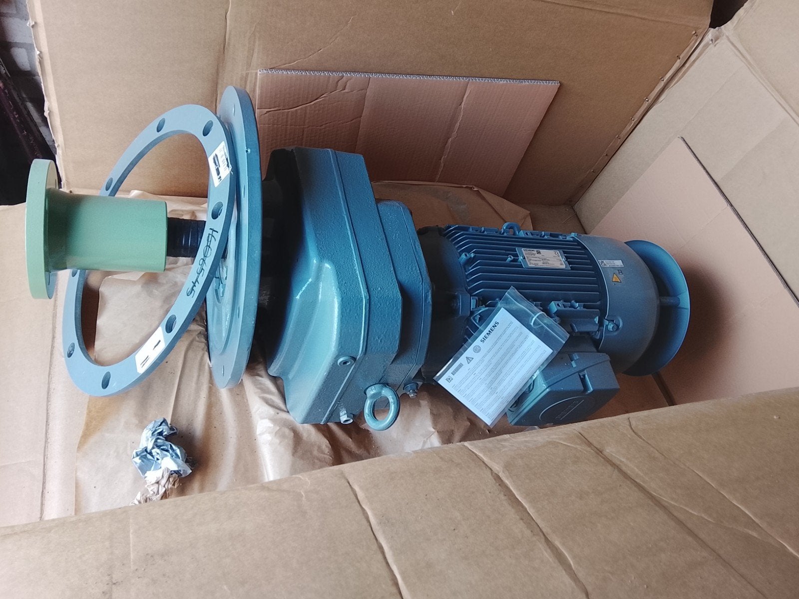 motor reductor nieuw twv 7000 euro, Ophalen, Nieuw