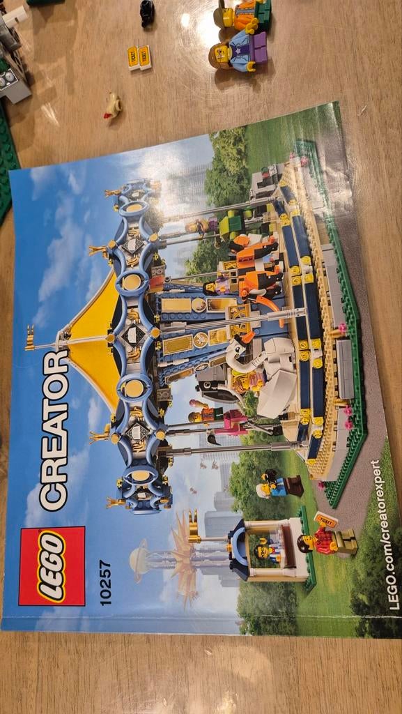 LEGO 10257 Creator Expert Carrousel, Kinderen en Baby's, Speelgoed | Duplo en Lego, Compleet, Lego, Ophalen of Verzenden, Zo goed als nieuw