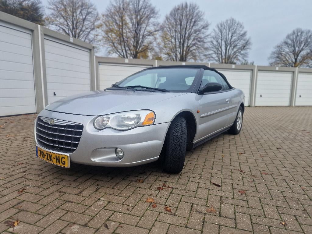 Chrysler Sebring Cabriolet 2004 Grijs, Auto's, Chrysler, Bedrijf, Te koop, Sebring, ABS, Achteruitrijcamera, Airbags, Airconditioning