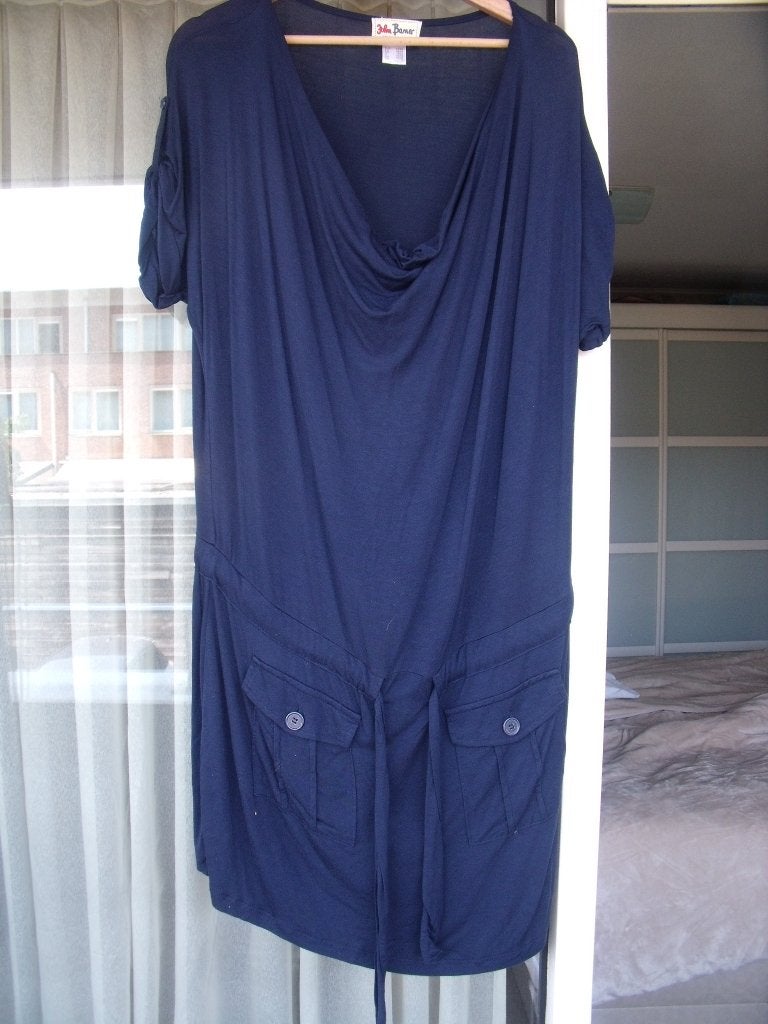 Donkerblauwe jurk merk:John Baner, maat 46/48 in prima staat, Kleding | Dames, Grote Maten, Blauw, Ophalen of Verzenden, Zo goed als nieuw