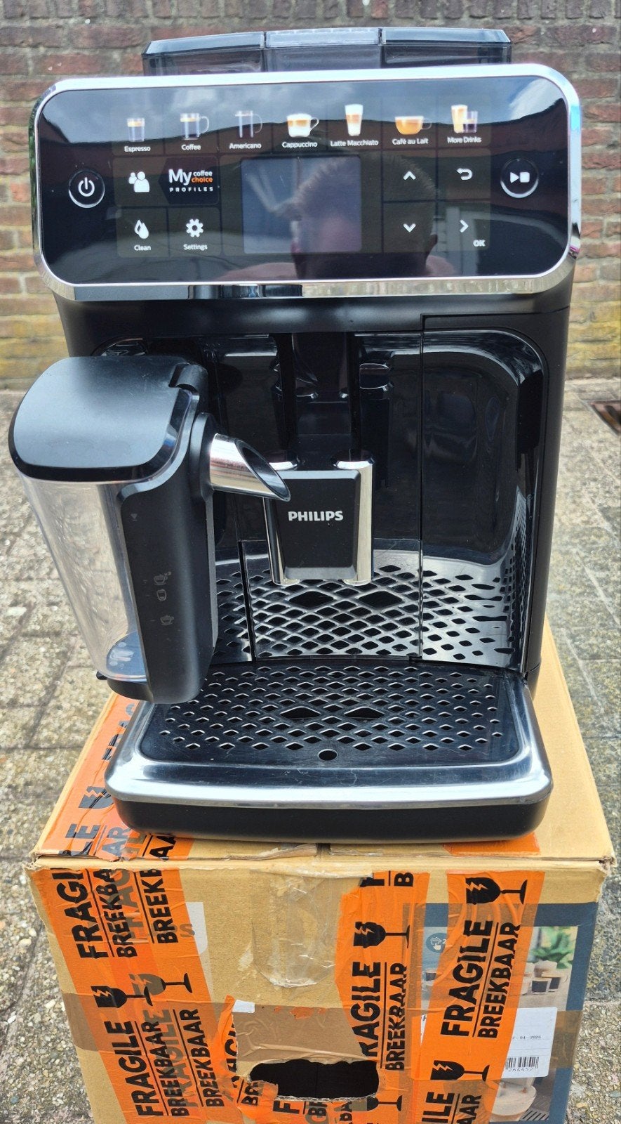 Philips lattego 5400 koffiemachine in nette staat !, Afneembaar waterreservoir, Gebruikt, Koffiemachine, Ophalen of Verzenden
