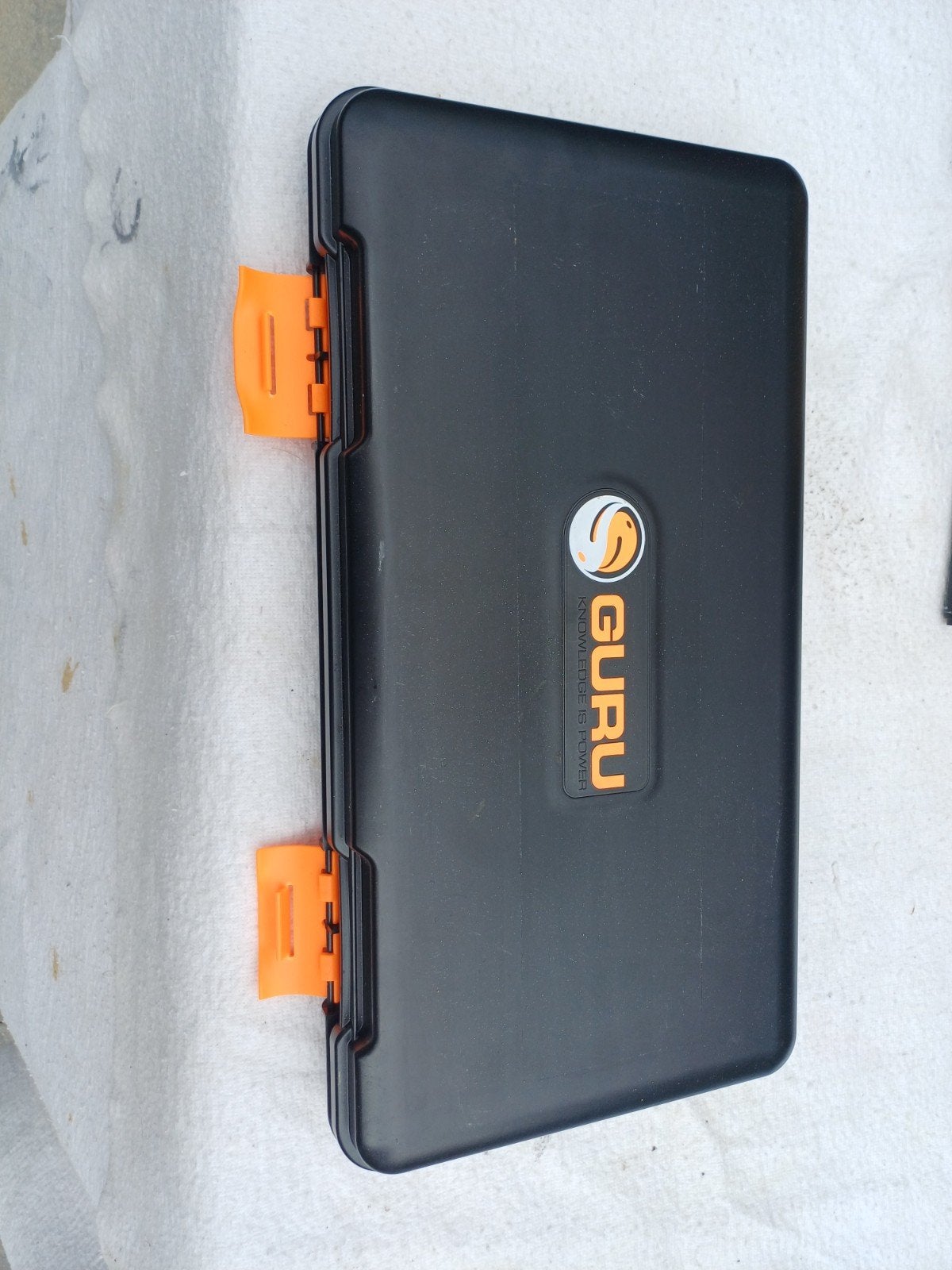 guru onderlijn box 47/26cm, Watersport en Boten, Hengelsport | Witvissen, Ophalen, Zo goed als nieuw, Complete set