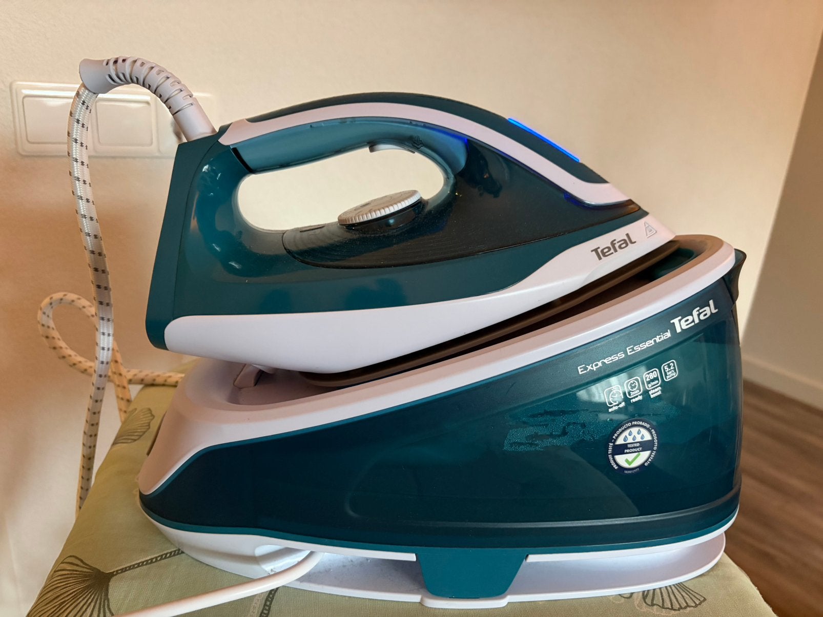 Tefal stoomstrijkijzer, Ophalen, Zo goed als nieuw