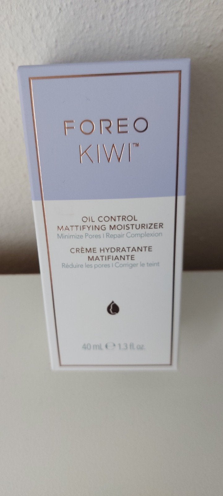 FOREO KIWI Oil Control Mattifying Moisturizer, Sieraden, Tassen en Uiterlijk, Uiterlijk | Gezichtsverzorging, Ophalen of Verzenden