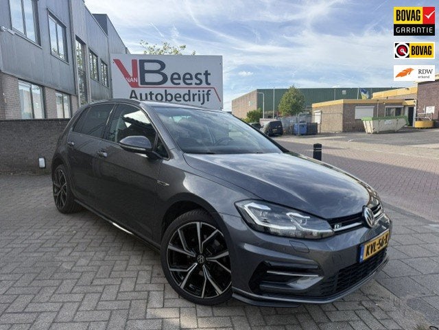 Volkswagen GOLF 1.5 TSI 150PK Highline R-line DSG, Auto's, Dealer onderhouden, Euro 6, 4 cilinders, 150 pk