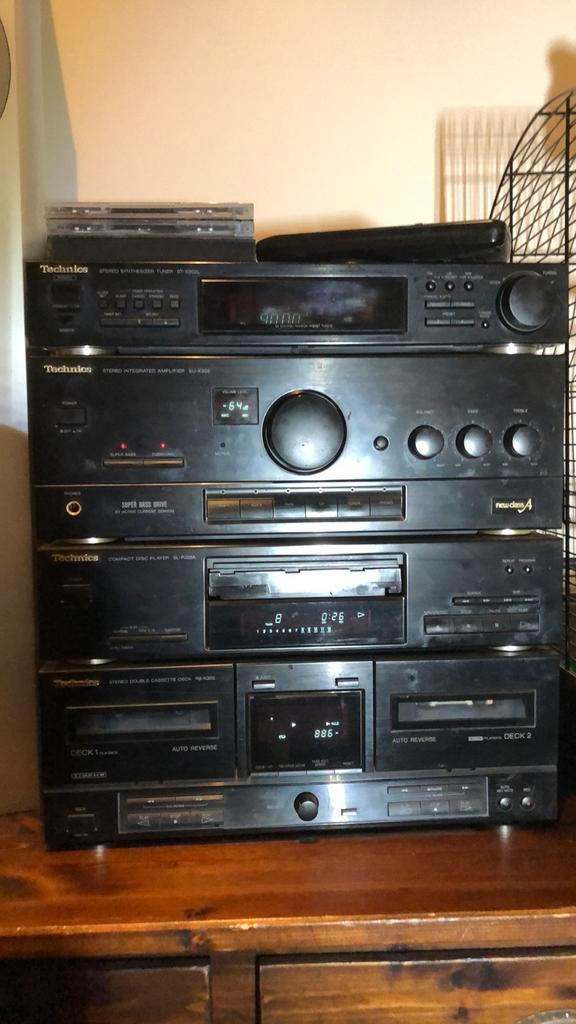 Magnat Vector 55 ,Incl. Technics stereo installatie., Gebruikt, Magnat, Ophalen of Verzenden, 120 watt of meer
