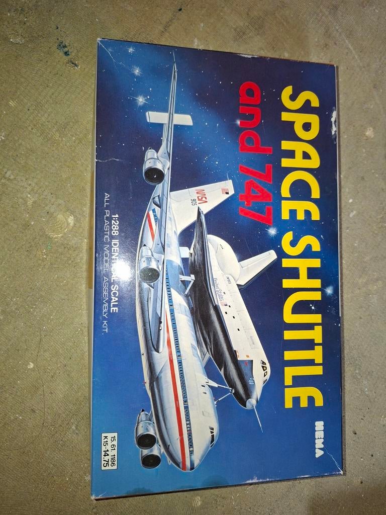 HEMA Space Shuttle and 747 1/288, Overige merken, 1:200 of kleiner, Verzenden, Nieuw