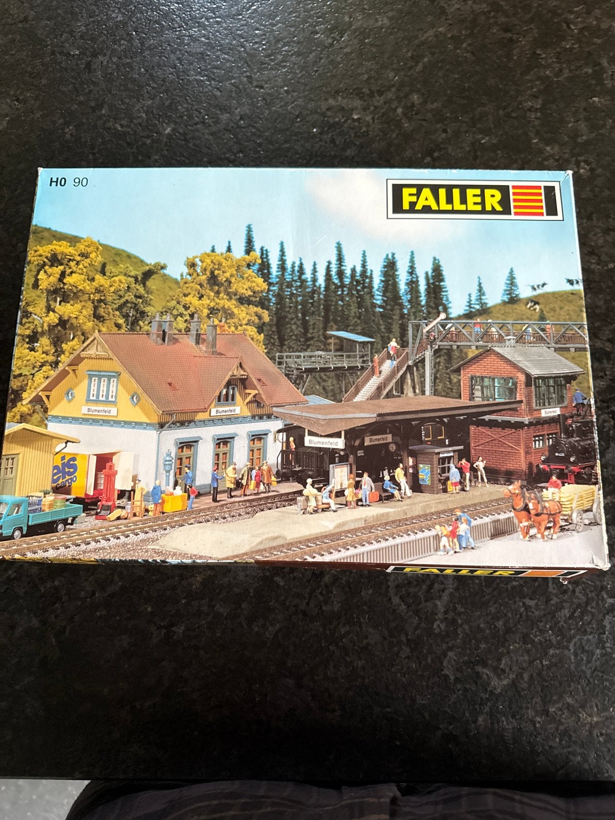Faller H0 90 Station Blumenfeld modelbouwset, Ophalen of Verzenden, Gebruikt, Brug, Tunnel of Gebouw, Overige merken