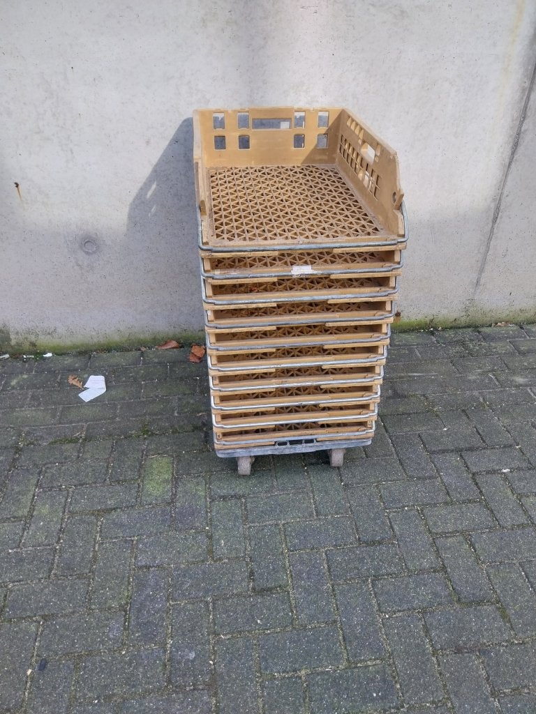 bakkerskrat, Ophalen, Gebruikt, 100 cm of meer, 60 cm of meer