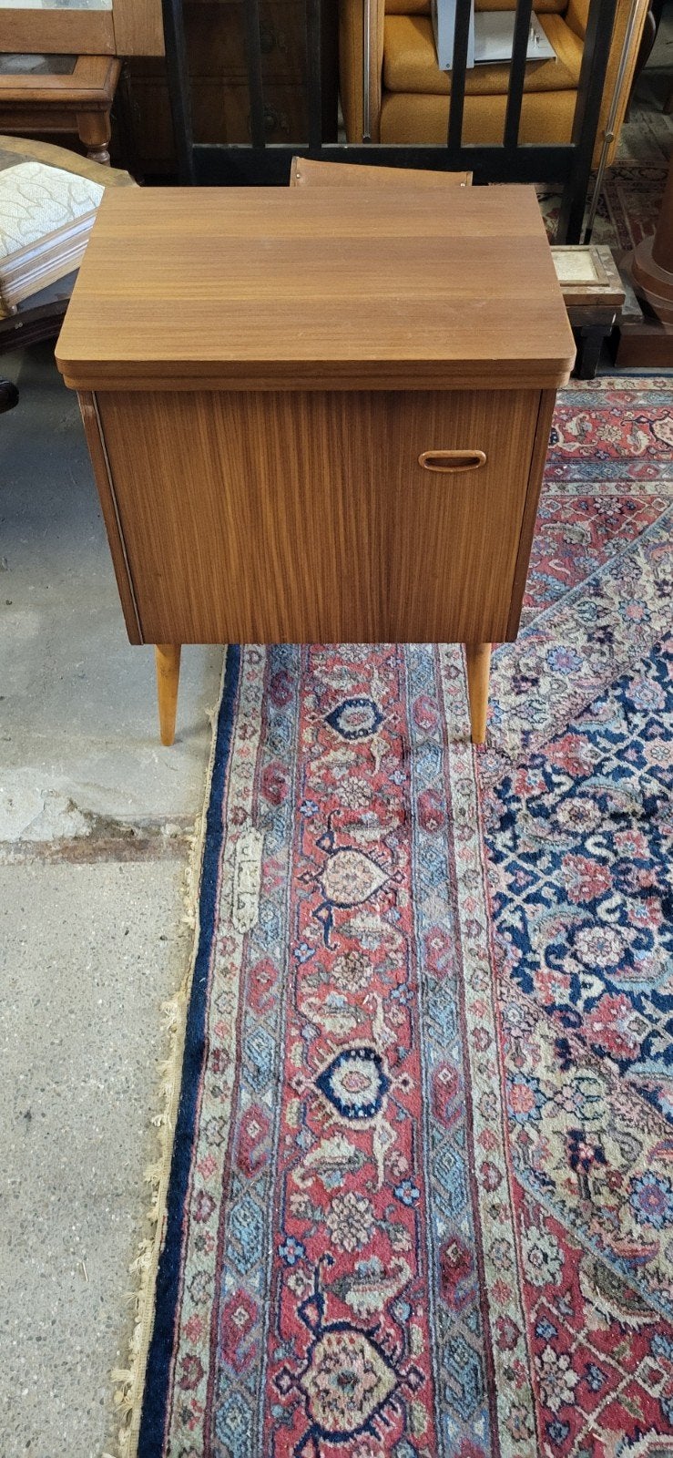 Antieke jaren 60l - Vintage Houten Bijzettafel, Ophalen of Verzenden