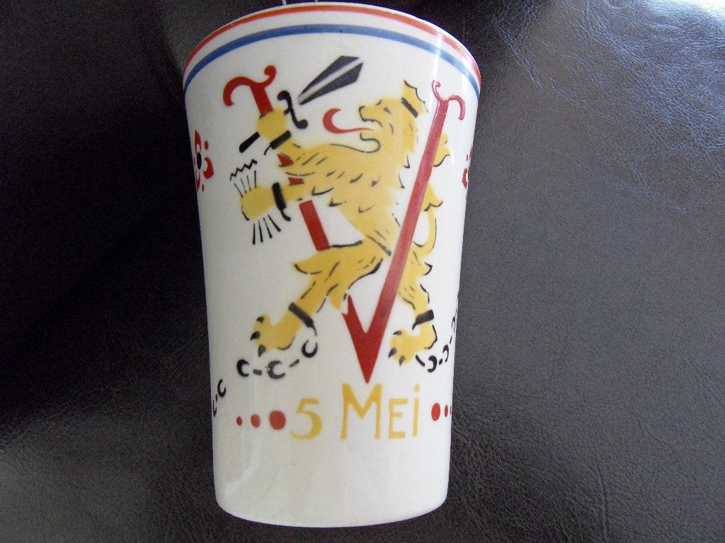 Beker 5 MEI -- 1945-1955, Ophalen, Overige soorten, Nederland, Overige typen