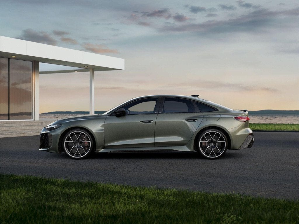 Audi RS 5 Limousine 2.9 e-hybrid 639pk quattro | Optiekpakke, Automaat, Parkeerassistent, Zwart, 150 min