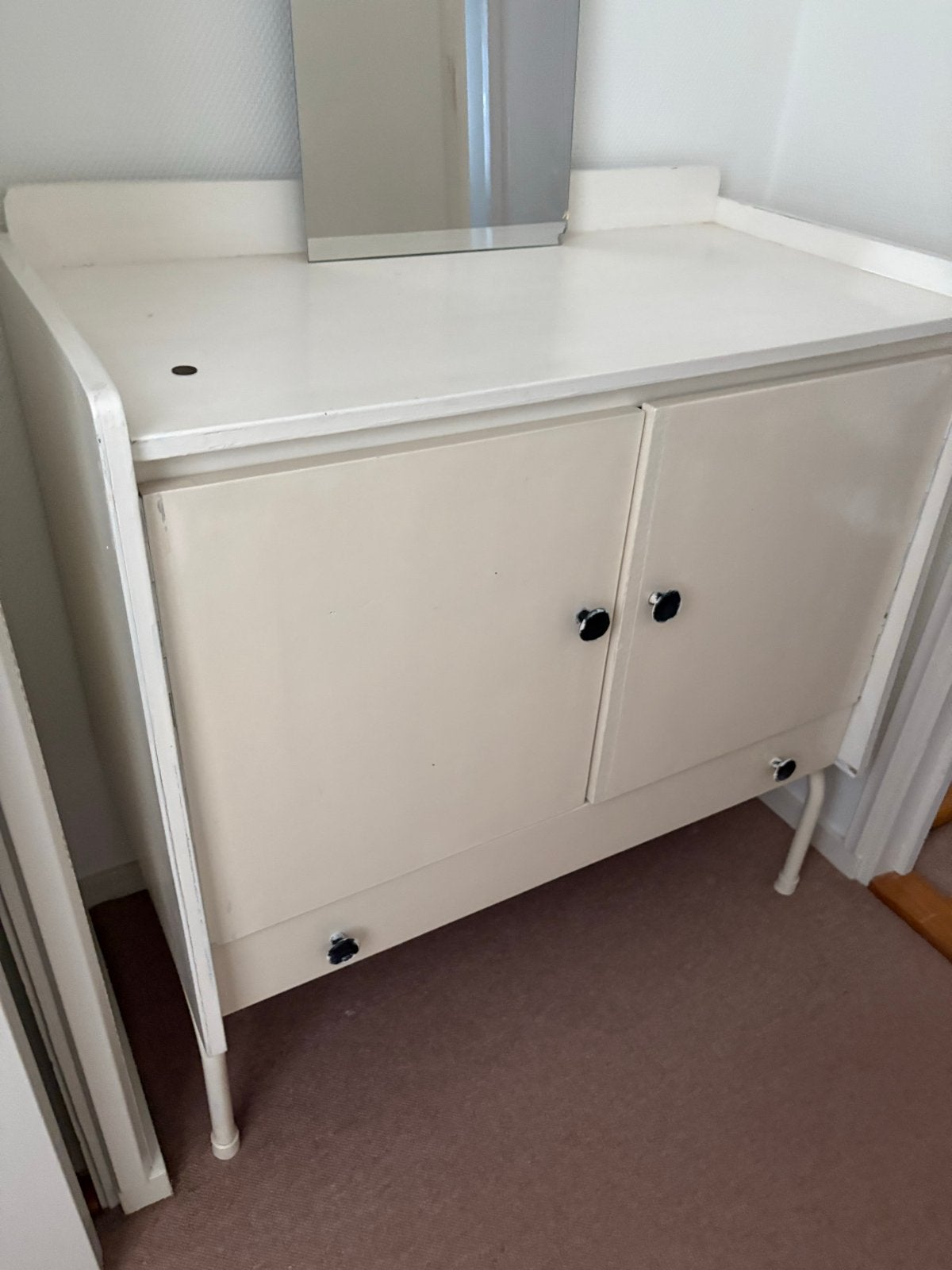 Vintage Crèmekleurig Kastje met Deuren en Plank, Ophalen, Gebruikt, 50 tot 100 cm, 25 tot 50 cm