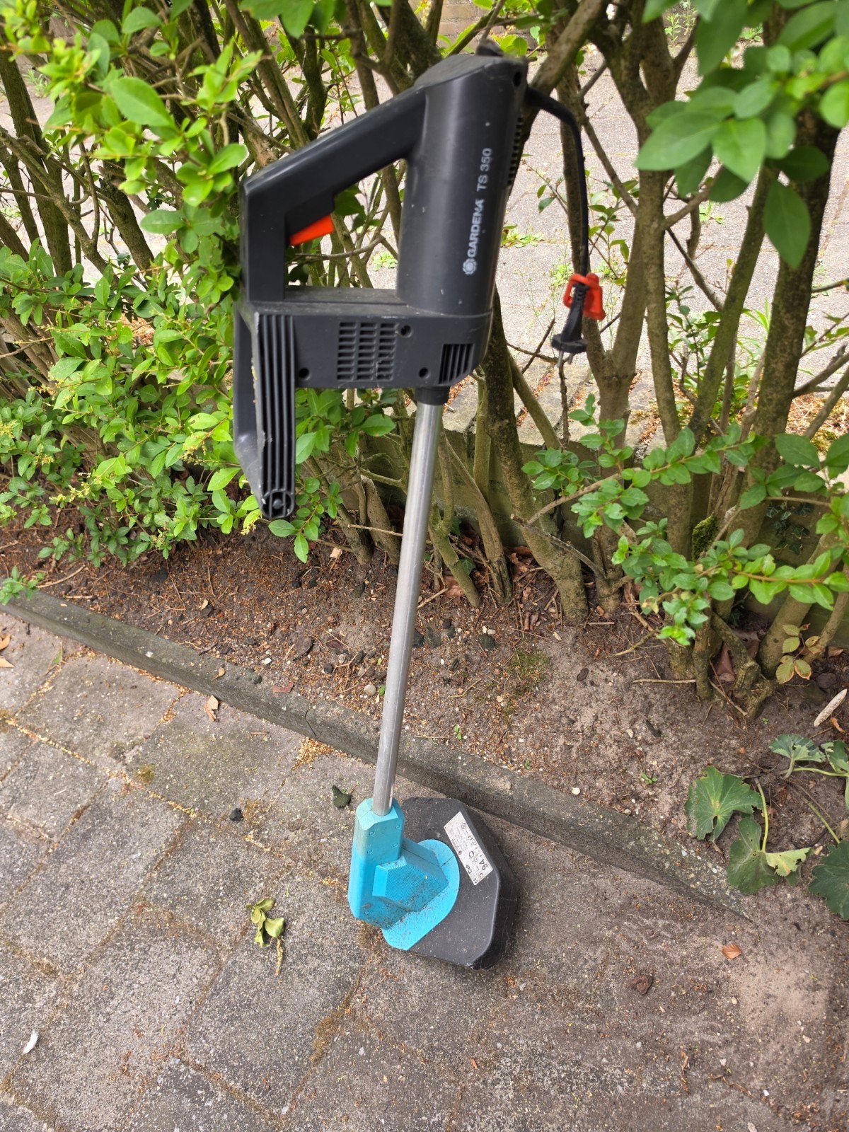 Gardena TS 350 grastrimmer - Elektrisch, gebruikt, Tuin en Terras, Grastrimmers, Gebruikt, Ophalen of Verzenden, 30 tot 50 cm