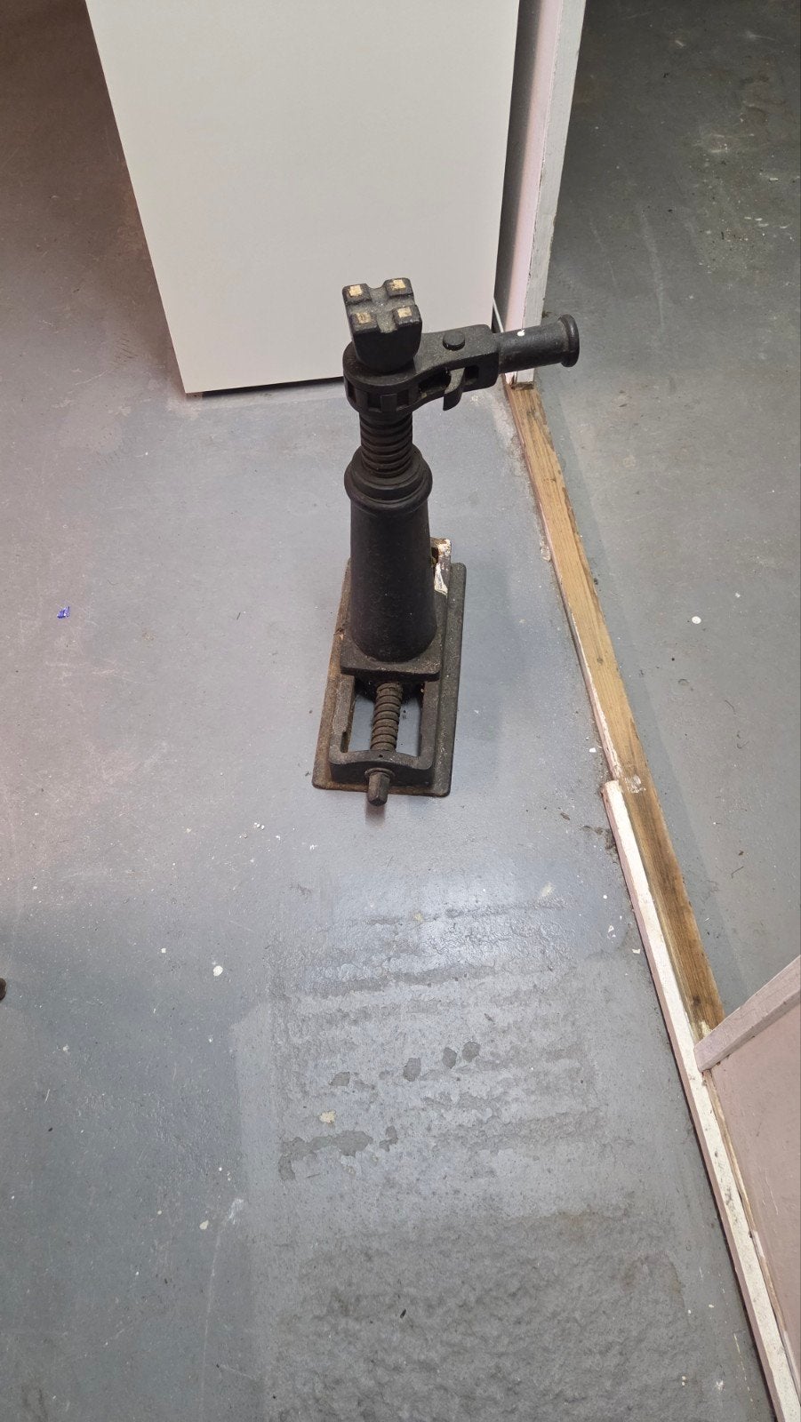Oude mechanische krik - Vintage krik, Ophalen