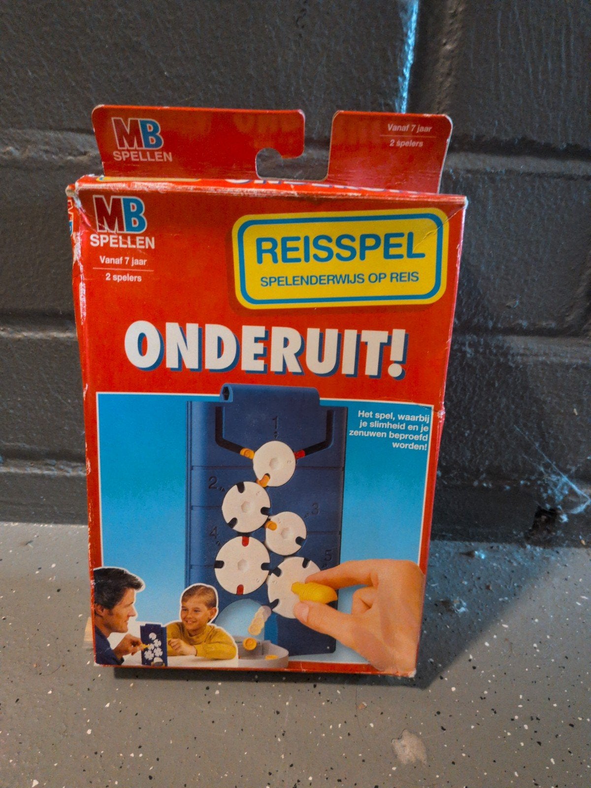 MB Spellen Onderuit! Reisspel - Vanaf 7 jaar, Een of twee spelers, Ophalen of Verzenden, Reisspel, Gebruikt