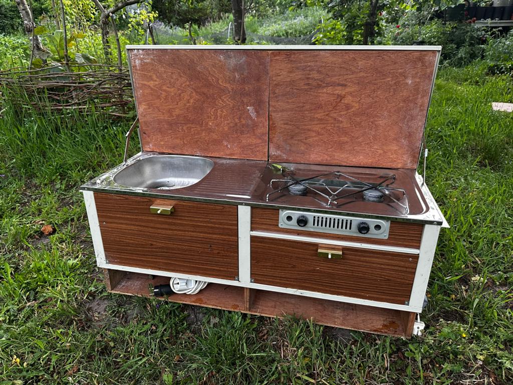 Keukenblokje voor camper? Of los. In de tuin?, Ophalen, Gebruikt