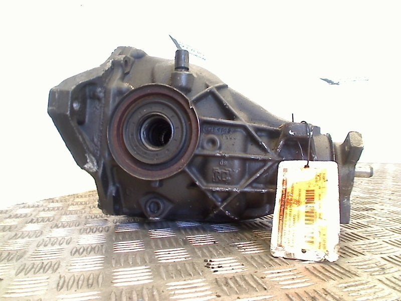 Cardan Achter Mercedes-Benz E (W212) 2009 A2043510108, Gebruikt, Mercedes-Benz AG, Mercedes-Benz, Mercedesstraße 120, Stuttgart 70372, , Duitsland