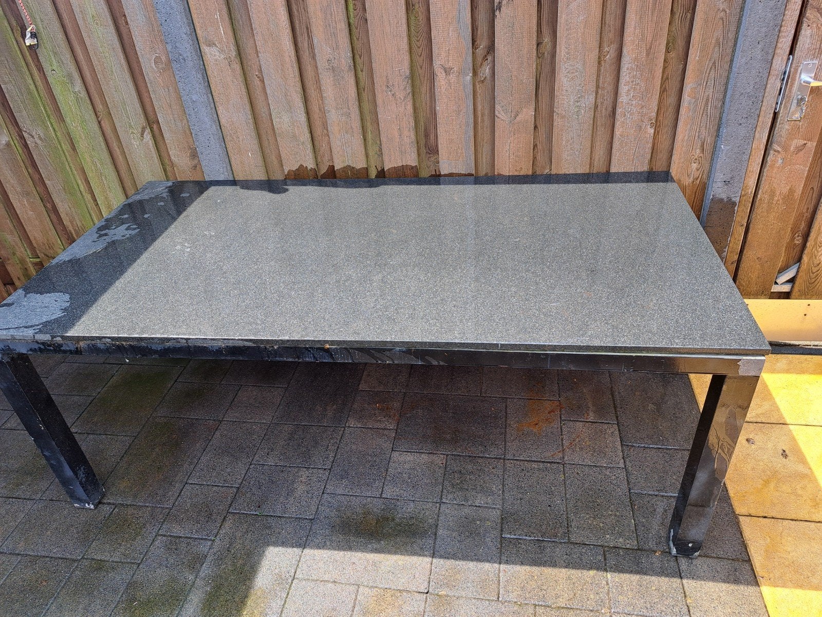 Grote tuintafel met granieten blad, Ophalen, Gebruikt, 100 tot 150 cm, Overige materialen