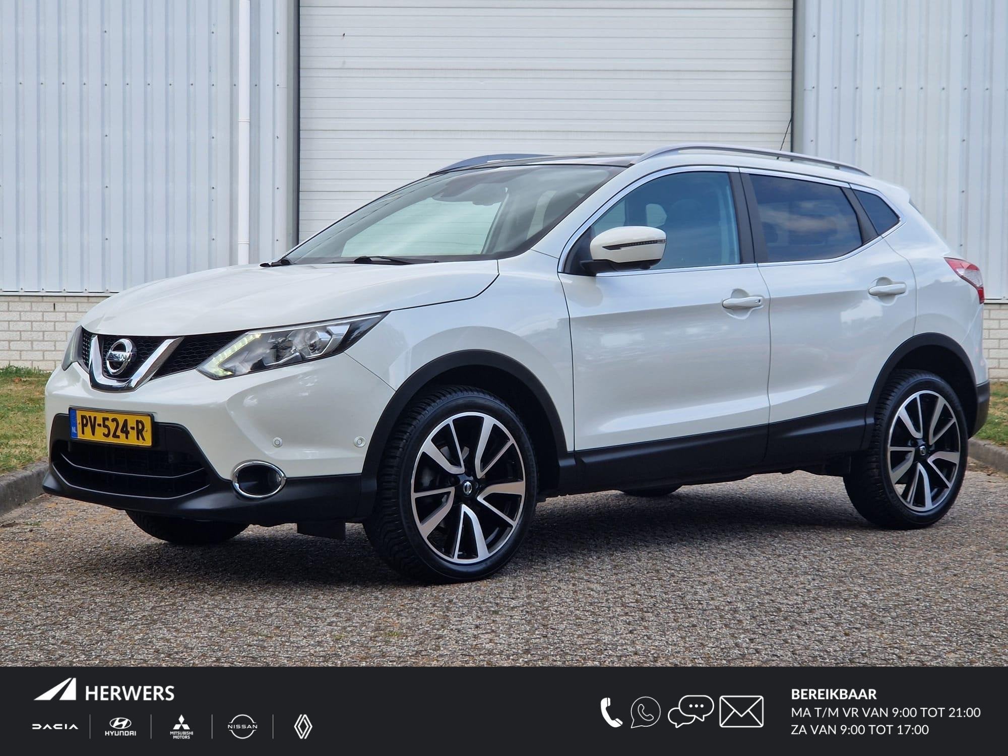 Nissan Qashqai 1.6 Tekna / Pano / Trekhaak( 1500KG ) / All S