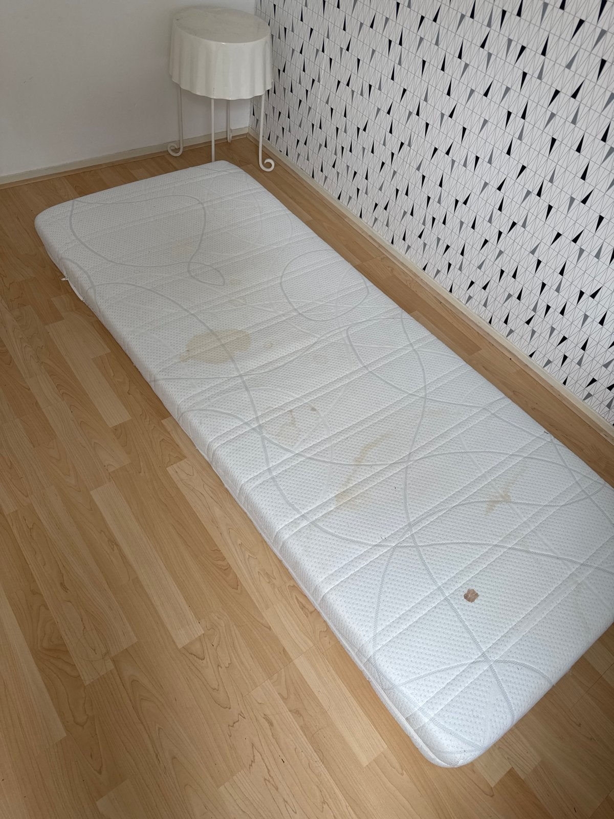 GRATIS, Vandaag ophalen Eenpersoons matras, gebruikt, Ophalen, Gebruikt, 90 cm, Eenpersoons