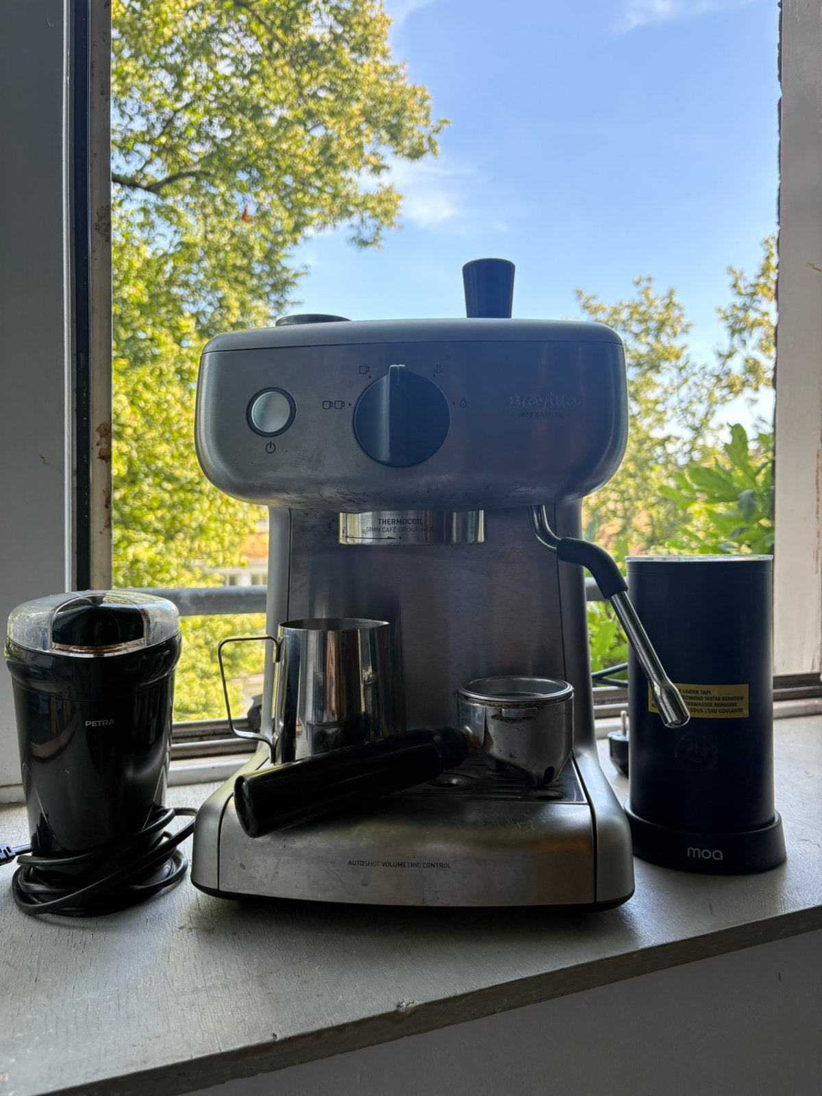 Breville Mini Barista, Ophalen of Verzenden, Zo goed als nieuw, Koffiemachine