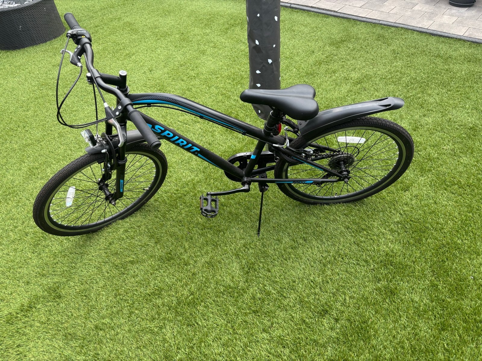 Spirit Rocky 24/26 inch  kinderfiets zo goed als nieuw, Velgrem, Versnellingen, Zo goed als nieuw, Ophalen
