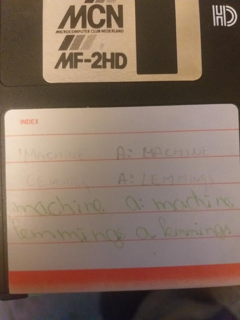 Diskettes x spelletjes (kopiën) 80er+90er jaren, Computers en Software, Vintage Computers, Ophalen of Verzenden