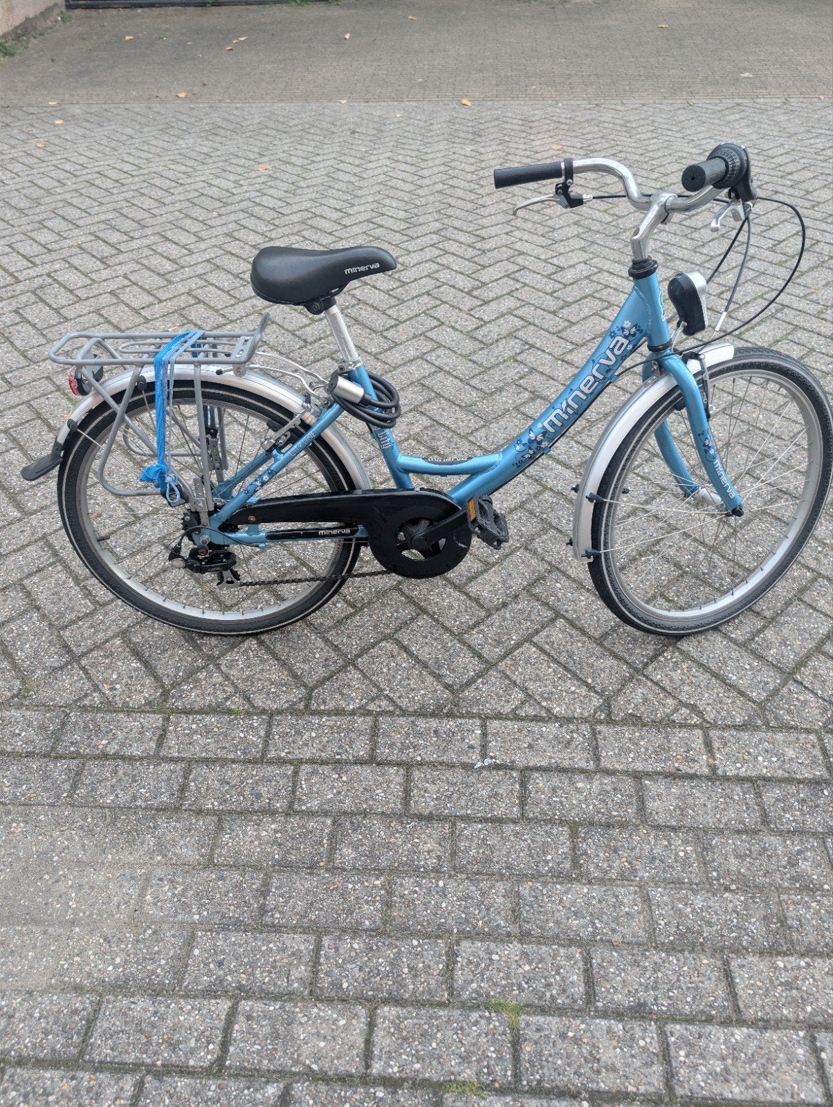 Minerva City Line meisjesfiets 24 inch (voor ca. 7-8 jaar), Fietsen en Brommers, Ophalen, Velgrem, Minerva, Handrem