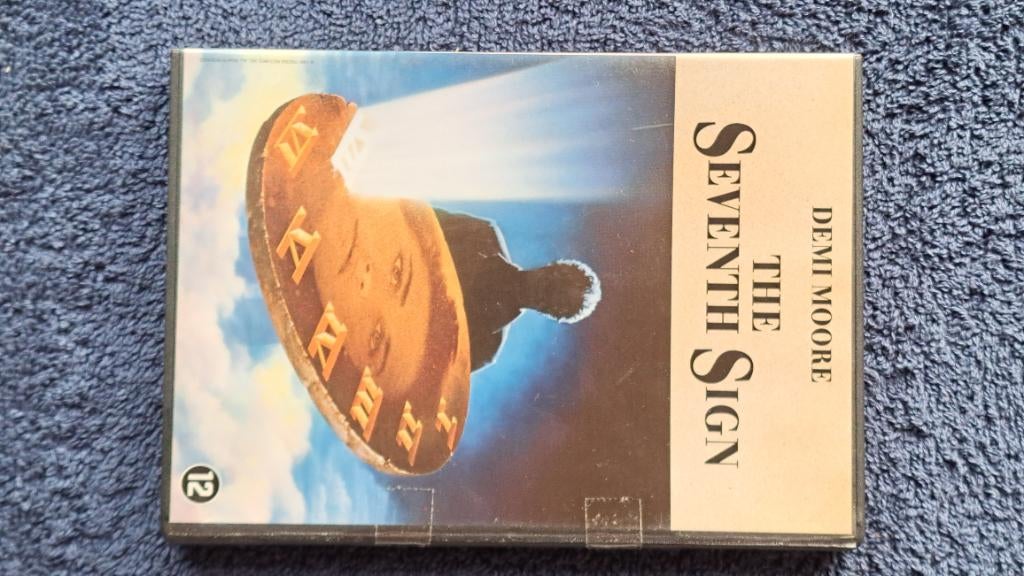 The Seventh Sign "Demi Moore", Vanaf 16 jaar, Ophalen of Verzenden, Zo goed als nieuw