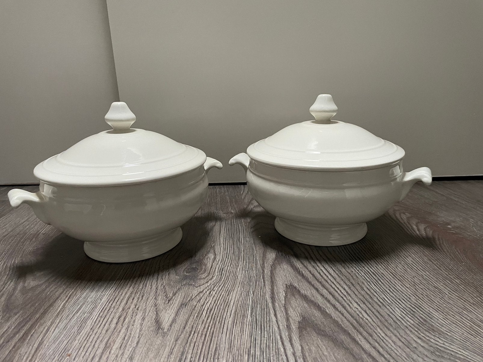 2x Royal Boch terrine / dekschaal – roomwit – België, Ophalen, Klassiek, Royal Boch, Porselein