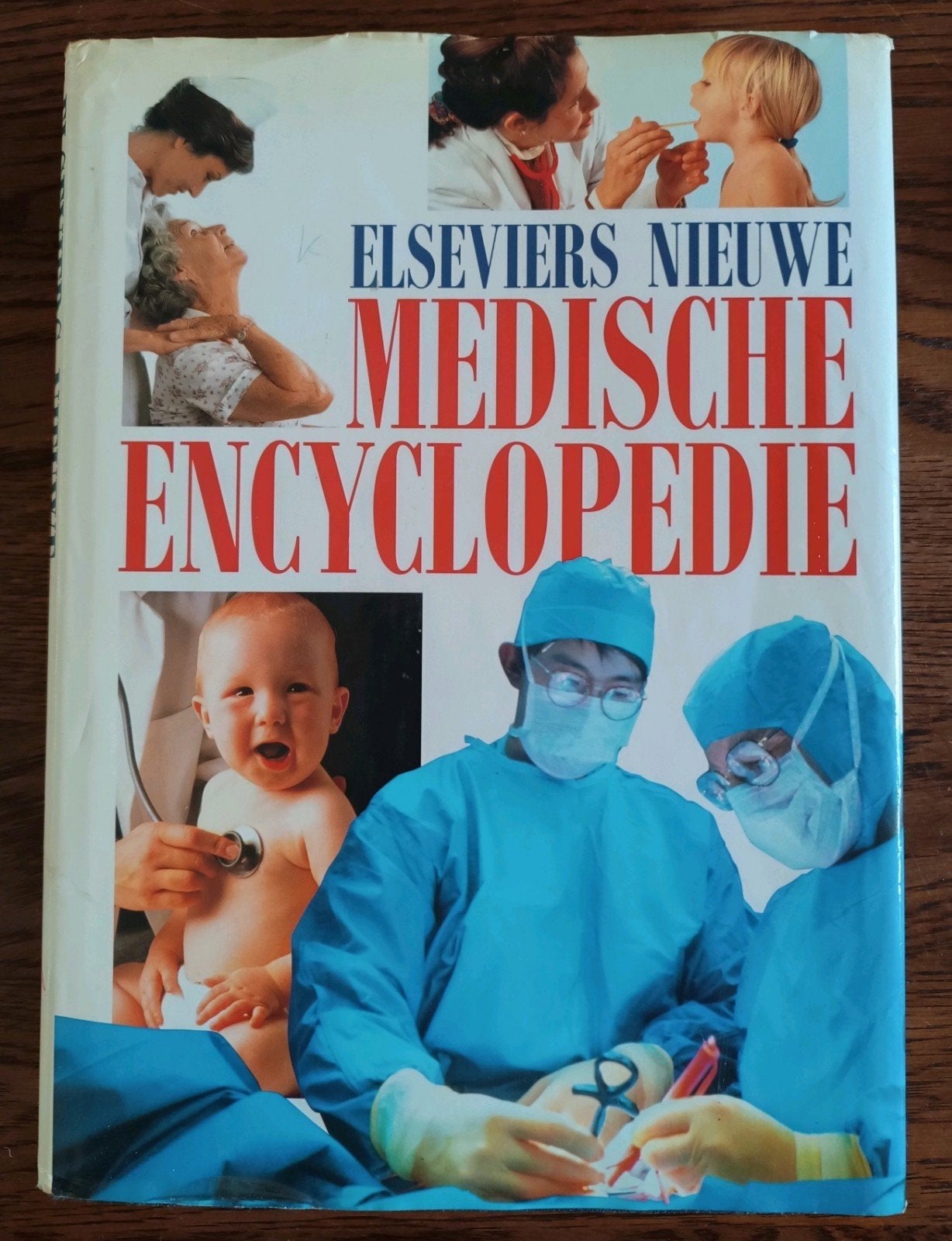 Elseviers Nieuwe Medische Encyclopedie - 1995 Uitgave, Boeken, Encyclopedieën, Ophalen of Verzenden, Gelezen, Medisch