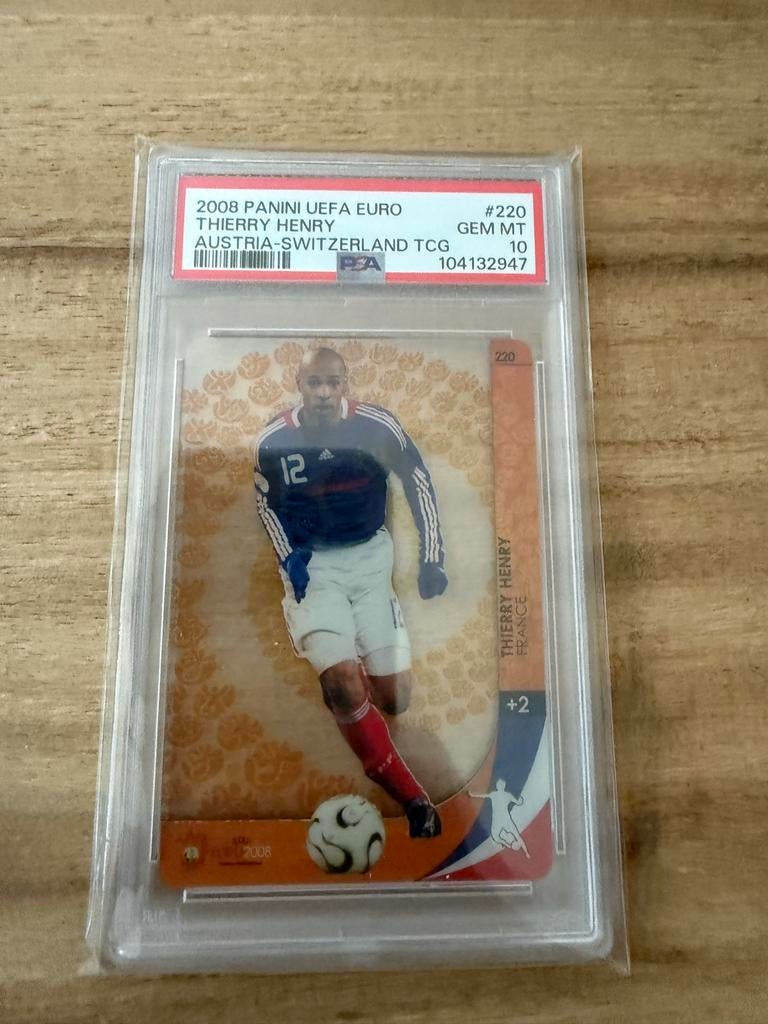 Thierry Henry Panini UEFA Euro 2008 PSA 10 GEM MT, Verzamelen, Sportartikelen en Voetbal, Ophalen of Verzenden, Nieuw, Buitenlandse clubs