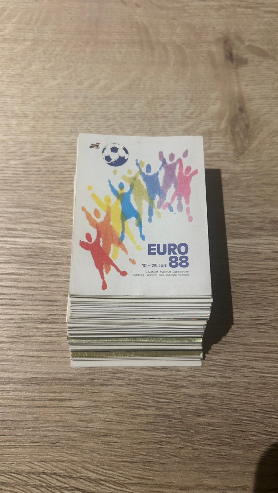 Panini Euro 88 circa 95 plaatjes verschillend, Verzenden, Zo goed als nieuw, Meerdere stickers
