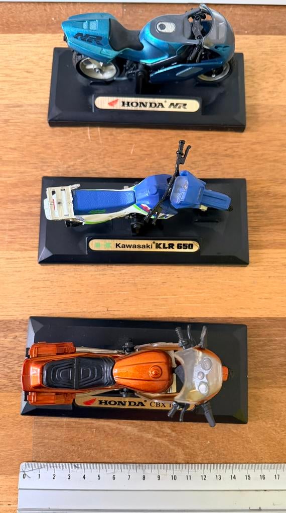 Set van 3 motoren: Honda CBX 1000, Kawasaki KLR 650, Honda N, Overige merken, Gebruikt, 1:32 tot 1:50, Overige typen
