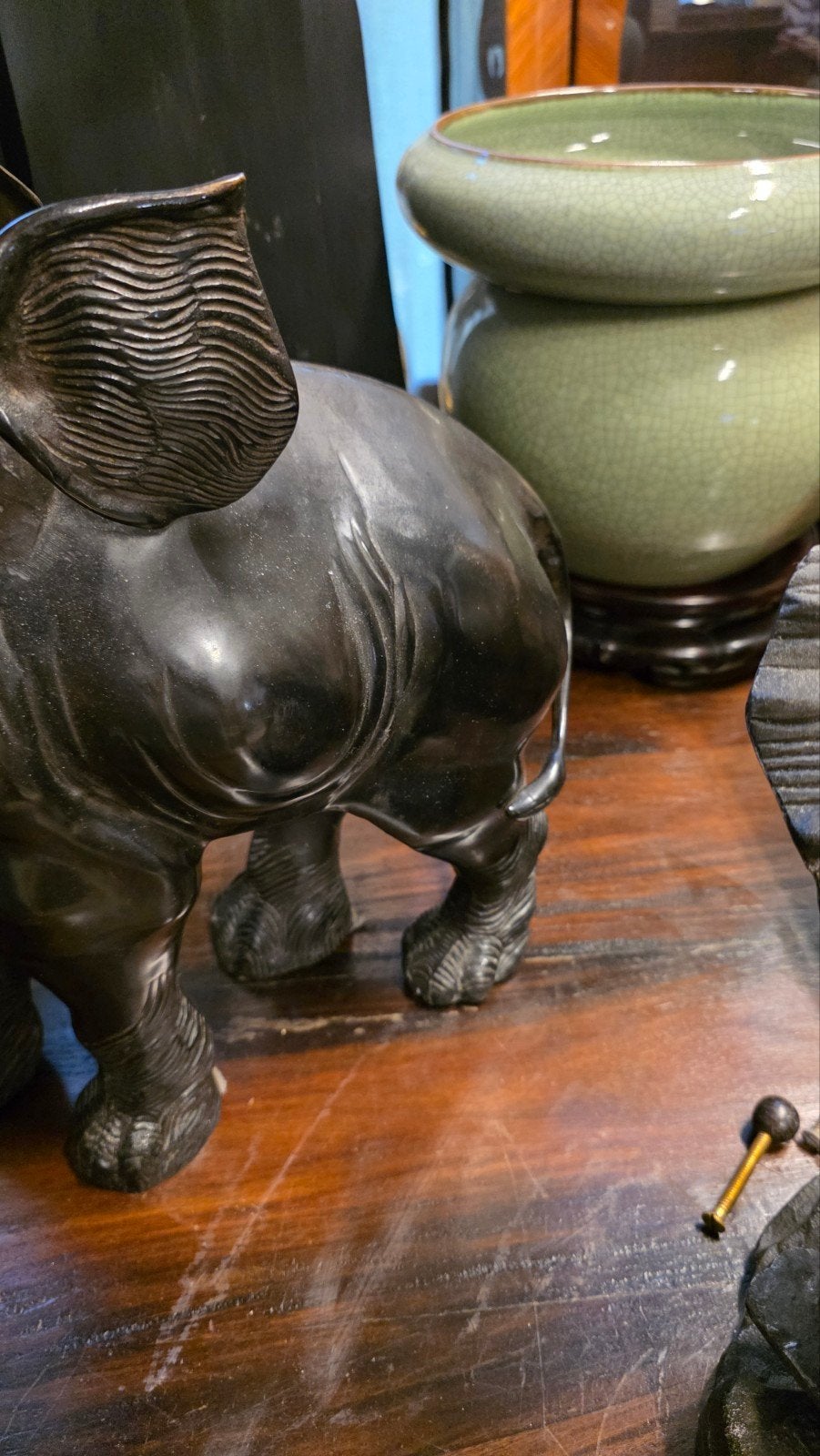 grote antieke bronzen olifant, Ophalen