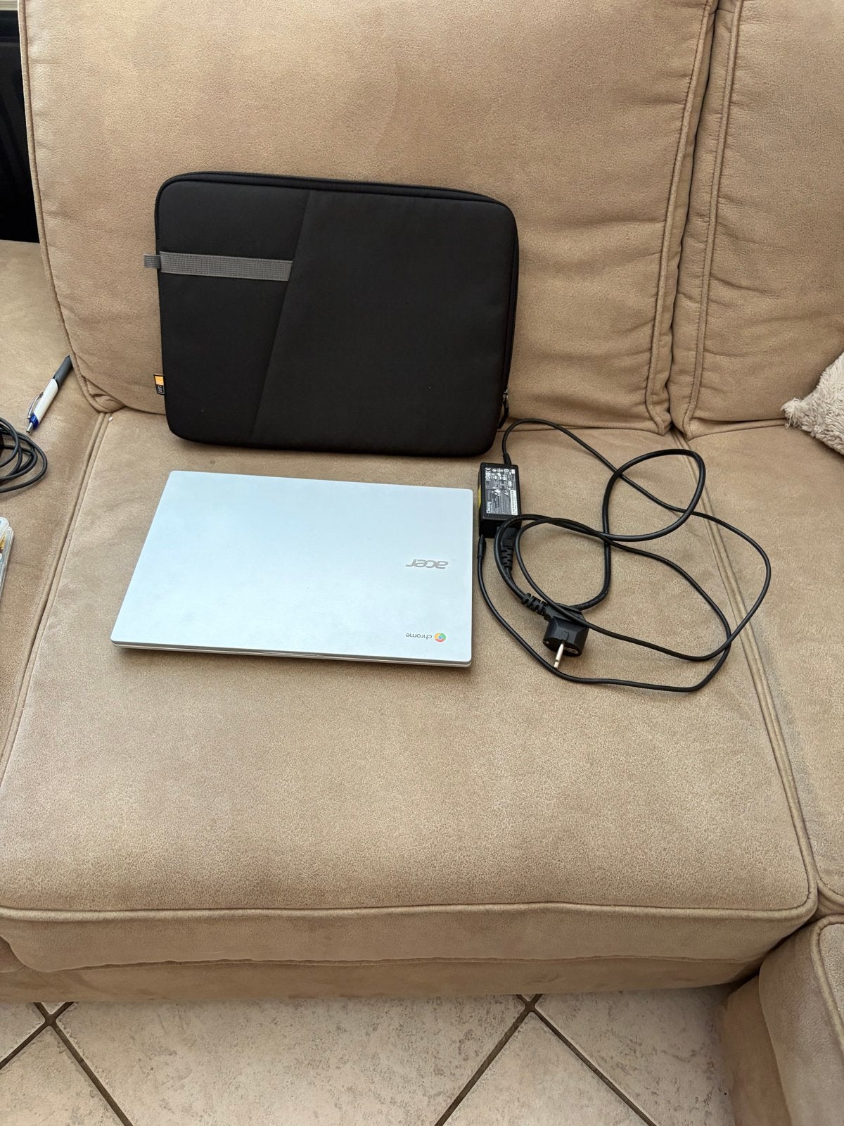 Acer Chromebook met hoes en oplader, Ophalen of Verzenden, Zo goed als nieuw, 14 inch, Qwerty