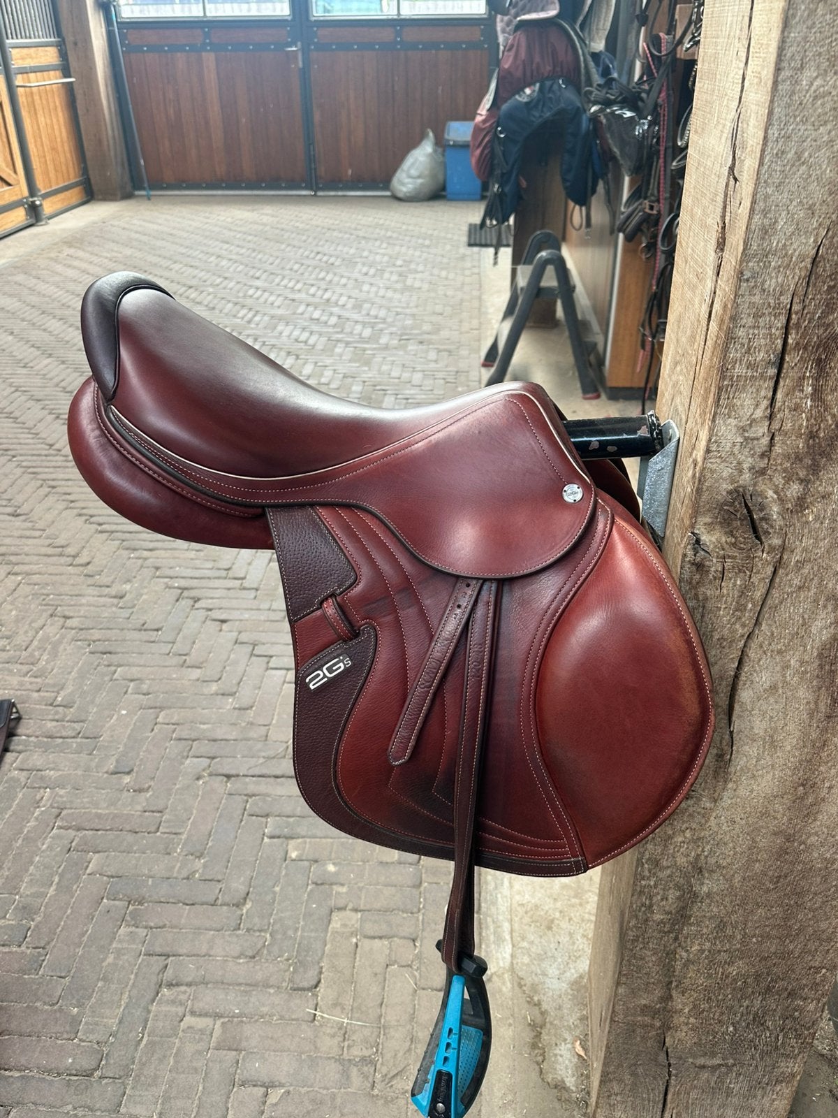 CWD spring zadel bruin, Dieren en Toebehoren, Ophalen of Verzenden, Zo goed als nieuw, Springen