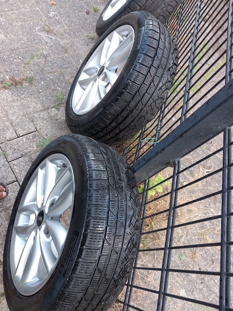 mini countryman winterbanden, Auto-onderdelen, Gebruikt, 16 inch, Banden en Velgen, Personenwagen