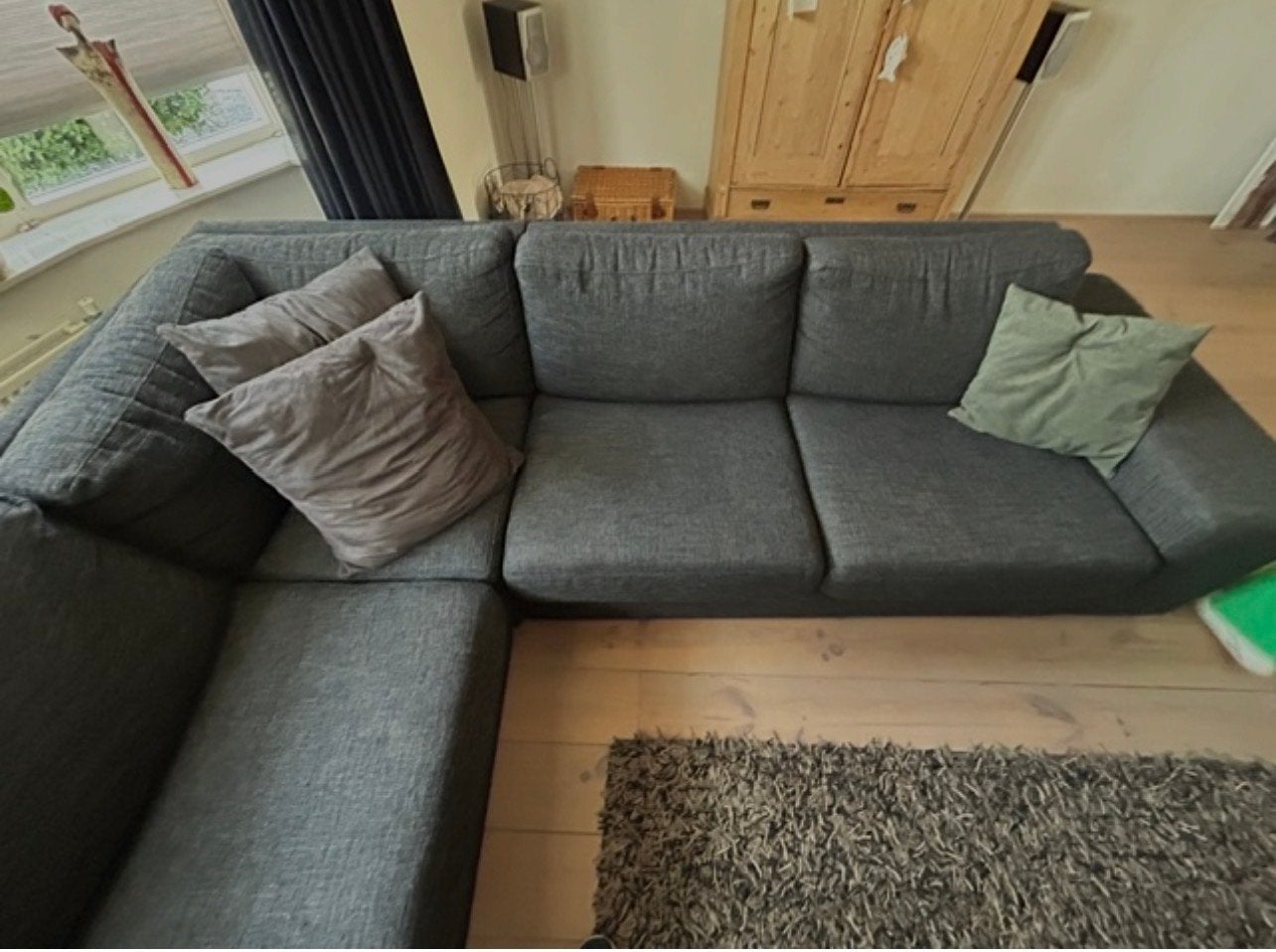 Comfortabel hoekbankstel - grijs - gebruikt maar netjes, 250 tot 300 cm, Gebruikt, Hoekbank, Ophalen of Verzenden