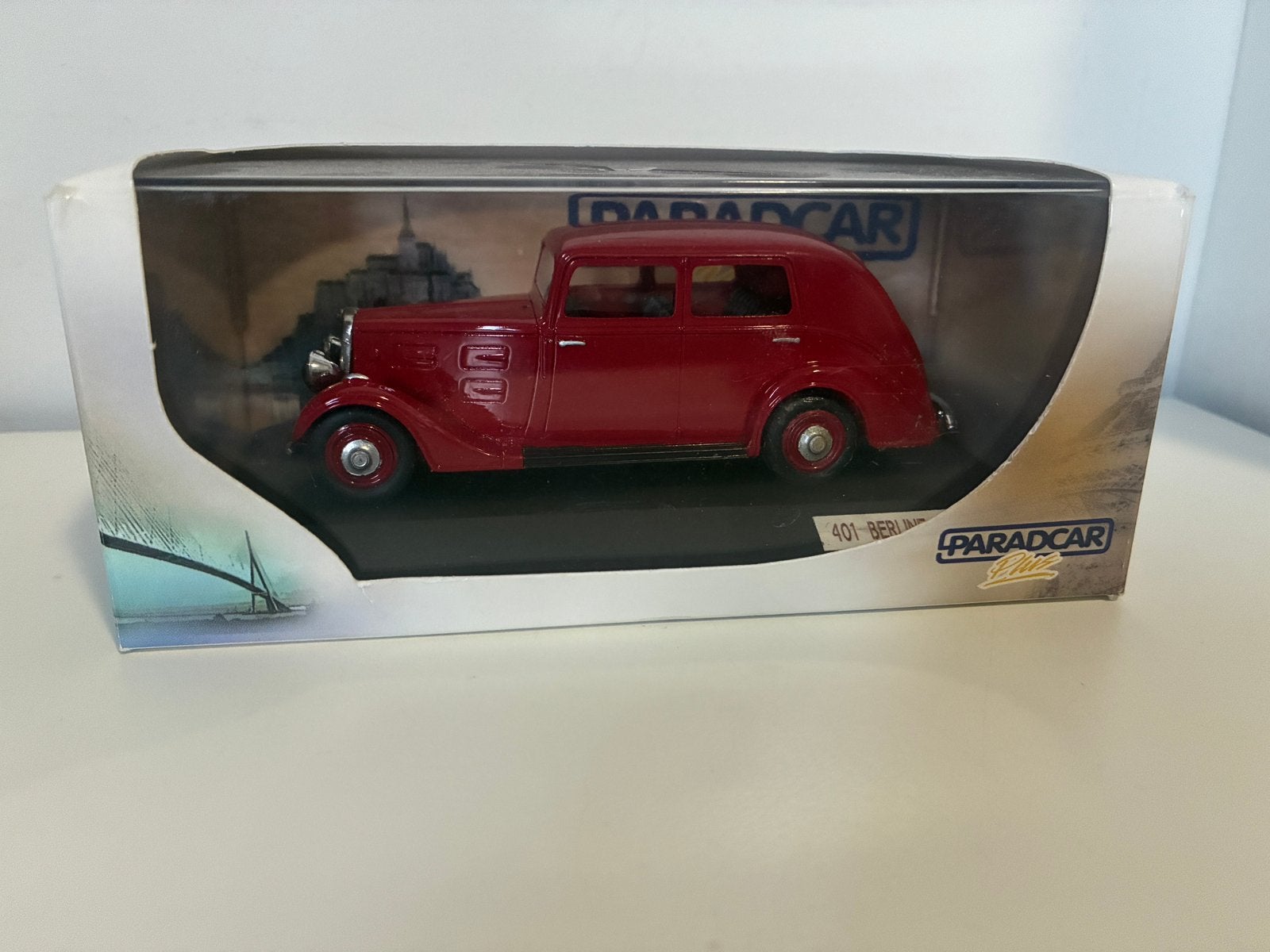 Peugeot 401 paradcar, Hobby en Vrije tijd, Modelauto's | 1:43, Ophalen of Verzenden, Gebruikt, Auto, Overige merken