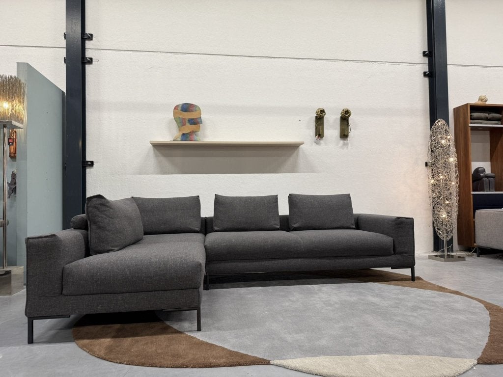 Nieuw Design on Stock Aikon Lounge Hoekbank Milton Bank Stof, 250 tot 300 cm, Hoekbank, Ophalen of Verzenden, Eyye