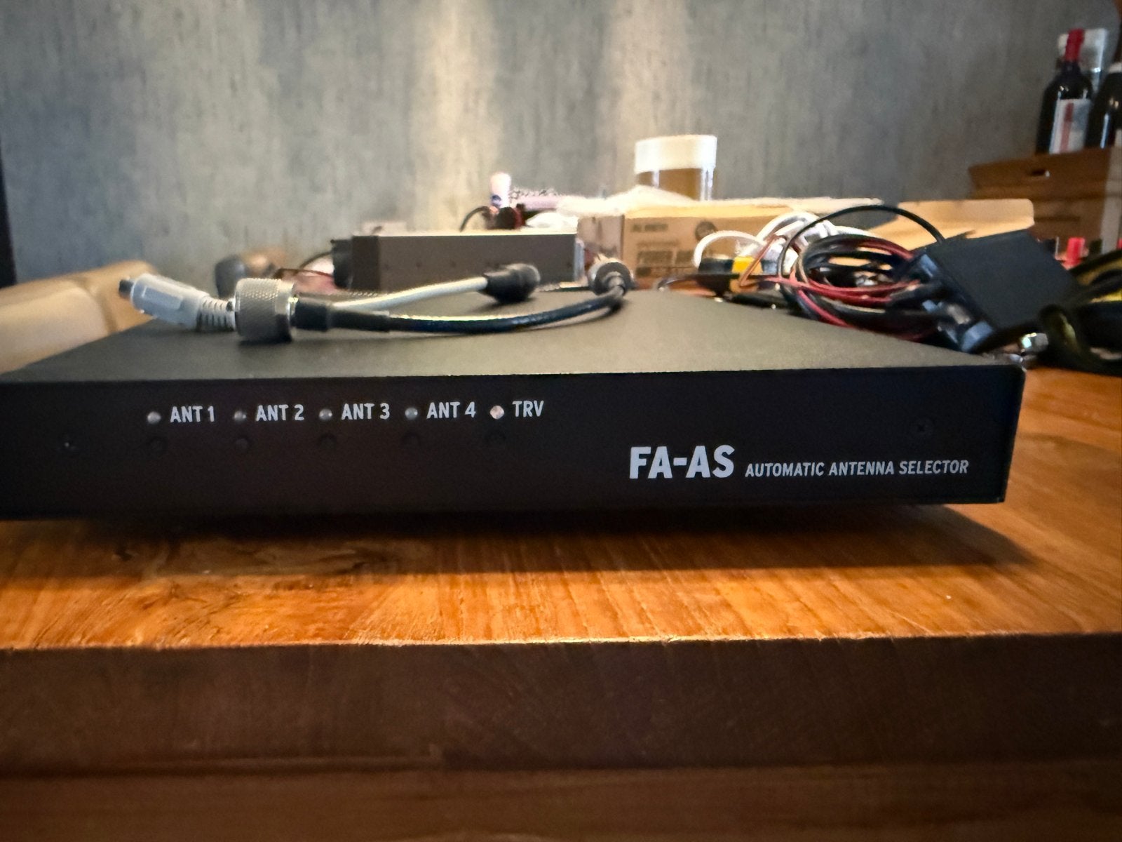 FA-AS Automatic Antenna Selector voor zendamateurs, Telecommunicatie, Antennes en Masten, Ophalen of Verzenden, Gebruikt, Toebehoren