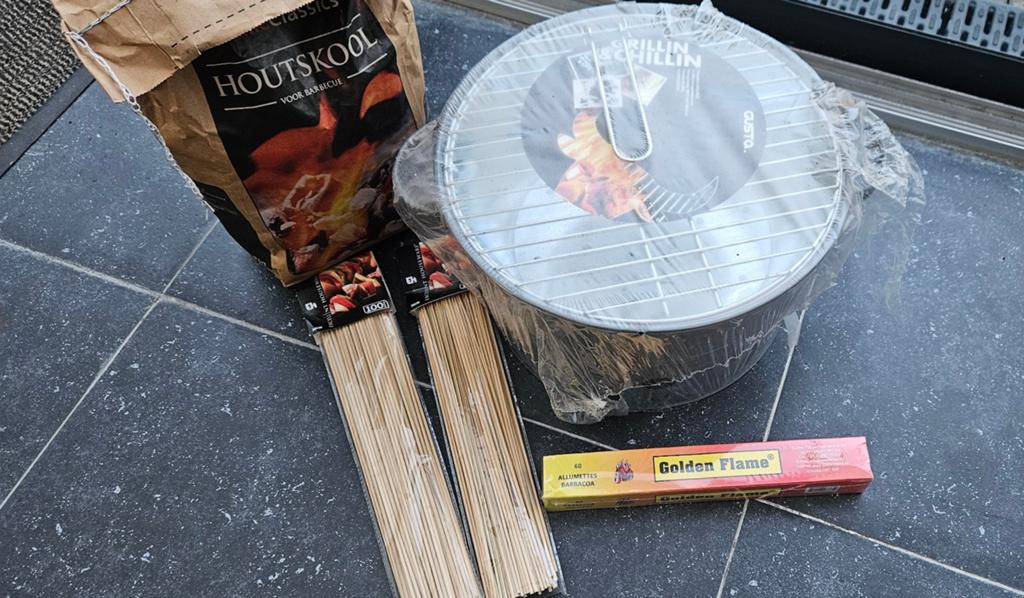 Tafel BBQ, Ophalen, Nieuw